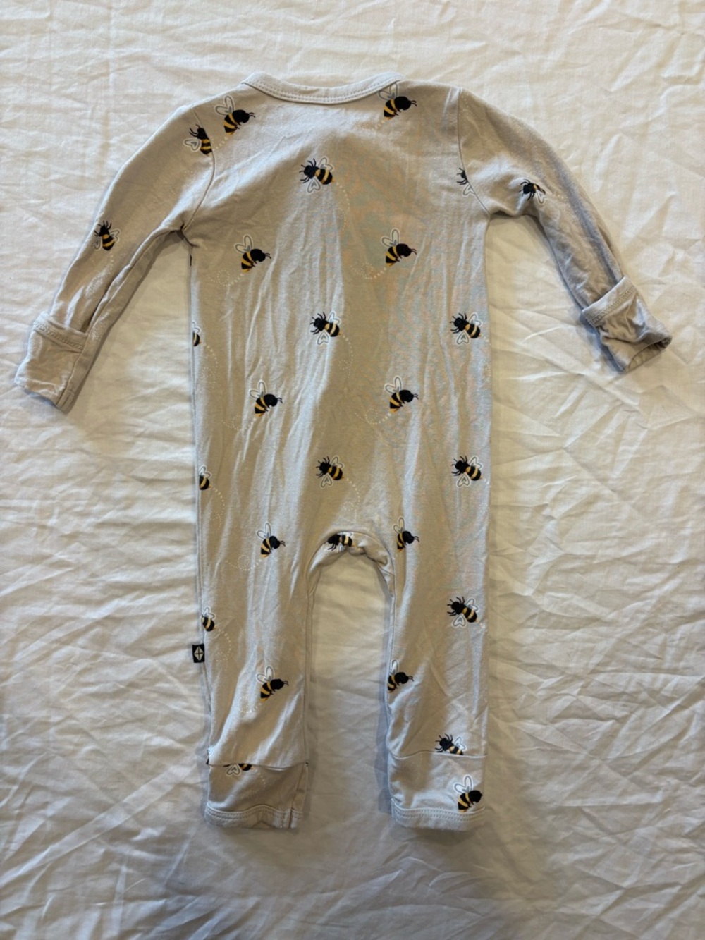 Kyte Baby Bee Print Zip Romper - Picture 3 of 3